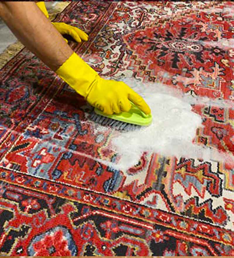 Nettoyage de tapis - ETHAN RESTAURE TAPIS en Île-de-France et Paris : Dépoussiérage, déssablage et nettoyage de tapis et tapisseries anciens. Rénovation de tapis après les dégâts des animaux, mites ...  Ethan Restaure Tapis : Paris (75), les Hauts-de-Seine (92), la Seine-Saint-Denis (93), le Val-de-Marne (94), la Seine-et-Marne (77), les Yvelines (78), l'Essonne (91) et le Val-d’Oise (95)