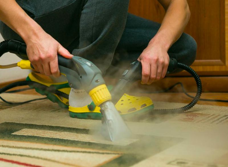 ETHAN RESTAURE TAPIS : Ethan Restaure Tapis en Île-de-France et Paris : Nettoyage, réparation, restauration de tapis en Île-de-France et Paris : Profitez de notre expertise en nettoyage et restauration de tapis anciens près de chez vous, en Île-de-France et Paris. Nos équipes se déplacent pour redonner vie à vos textiles les plus précieux :  dépoussiérage / dessablage  et nettoyage de tapis. Restauration de tapis et tapisserie, réparation de lisières, franges. Relainage. Création de teinte, ravivement des couleurs, traitement des trames, Ethan Restaure Tapis : Paris (75), les Hauts-de-Seine (92), la Seine-Saint-Denis (93), le Val-de-Marne (94), la Seine-et-Marne (77), les Yvelines (78), l'Essonne (91) et le Val-d’Oise (95)