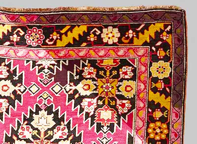 ETHAN RESTAURE TAPIS : Ethan Restaure Tapis en Île-de-France et Paris : Nettoyage, réparation, restauration de tapis en Île-de-France et Paris : Profitez de notre expertise en nettoyage et restauration de tapis anciens près de chez vous, en Île-de-France et Paris. Nos équipes se déplacent pour redonner vie à vos textiles les plus précieux :  dépoussiérage / dessablage  et nettoyage de tapis. Restauration de tapis et tapisserie, réparation de lisières, franges. Relainage. Création de teinte, ravivement des couleurs, traitement des trames, Ethan Restaure Tapis : Paris (75), les Hauts-de-Seine (92), la Seine-Saint-Denis (93), le Val-de-Marne (94), la Seine-et-Marne (77), les Yvelines (78), l'Essonne (91) et le Val-d’Oise (95)